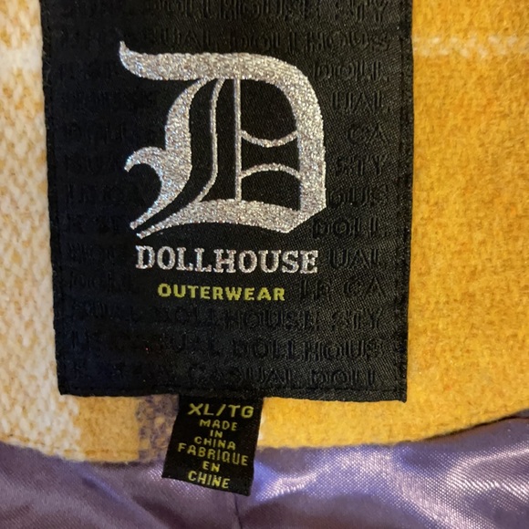 Dollhouse Women’s Coat XL - Picture 3 of 12